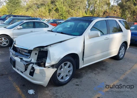 2004 Cadillac Srx Standard z USA, uszkodzony, nr VIN 1GYEE637X40191820
